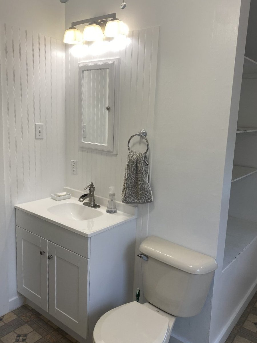 Full bath, vanity and medicine cabinet
