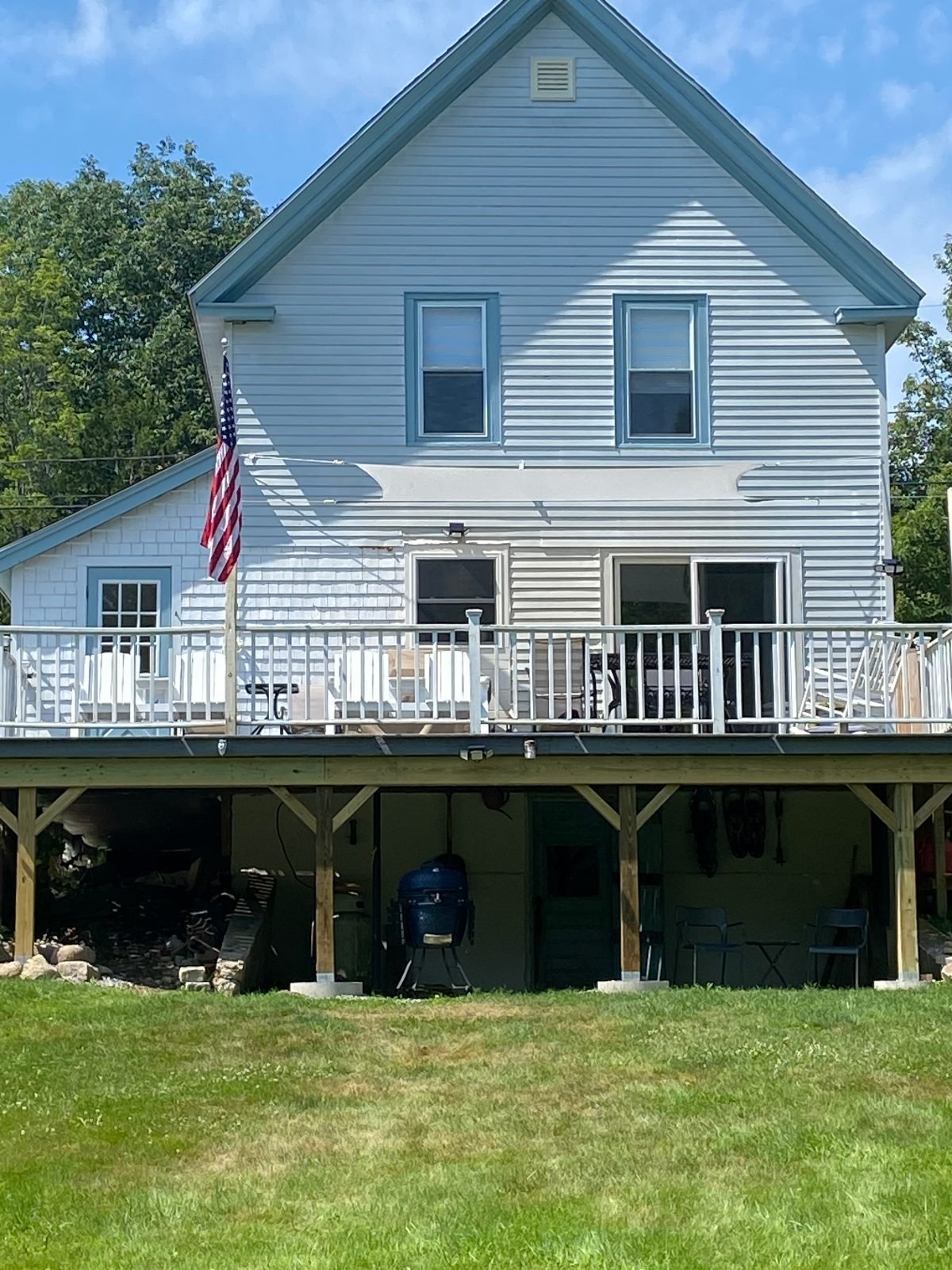Rear elevation, deck and walk-out